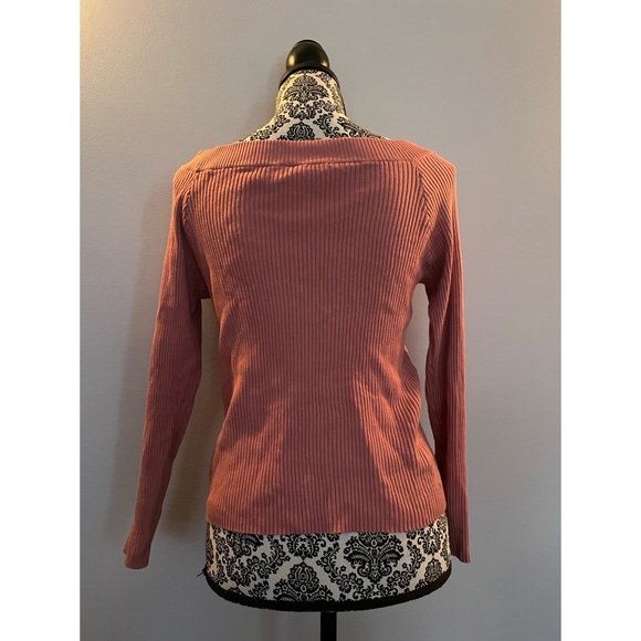 H&M pink ribbed sweater - Picture 2 of 3